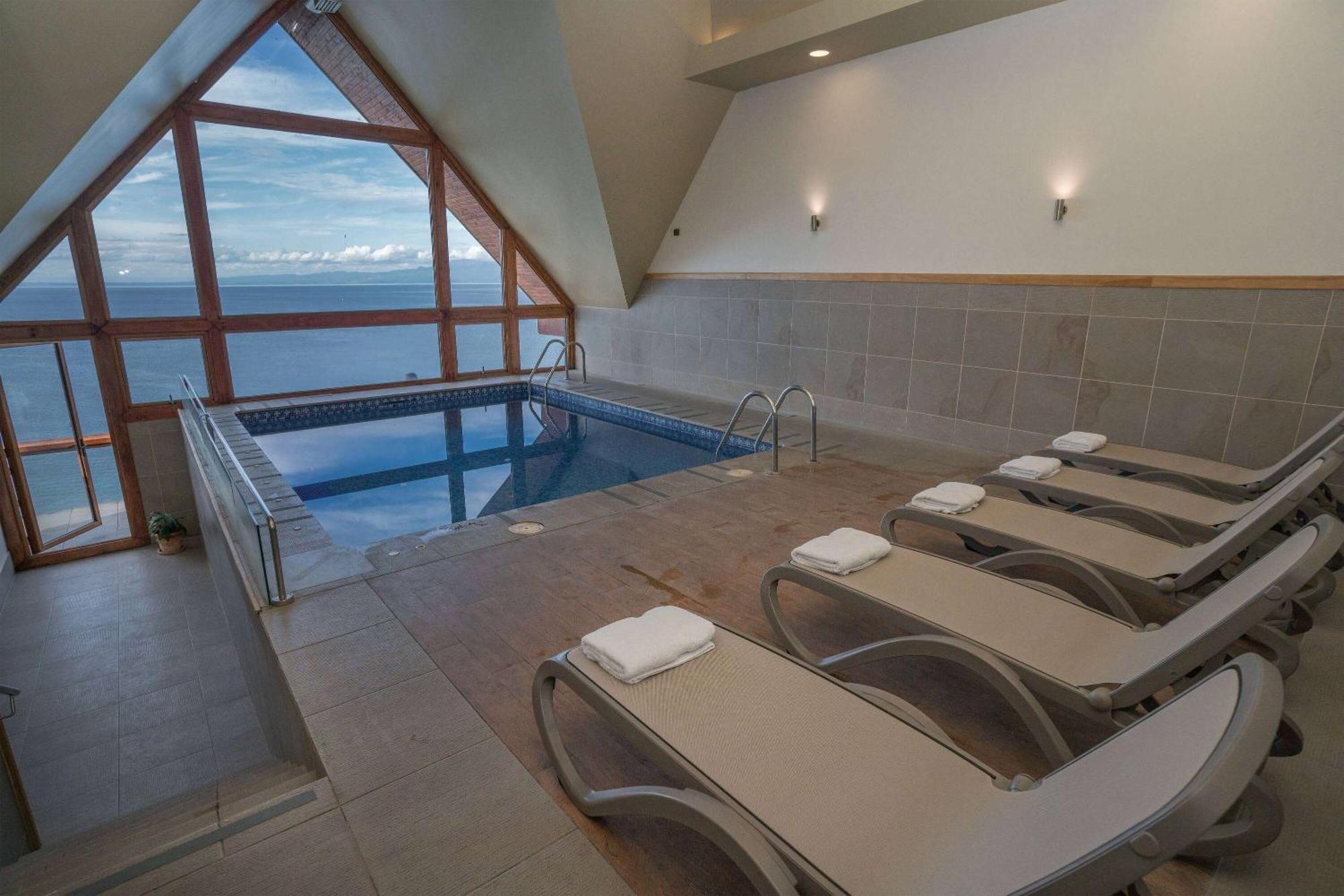 Cumbres Hotel