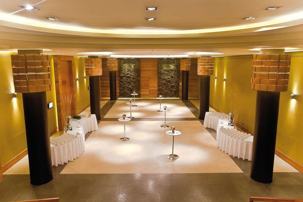 Wyndham Pettra 5* Puerto Varas