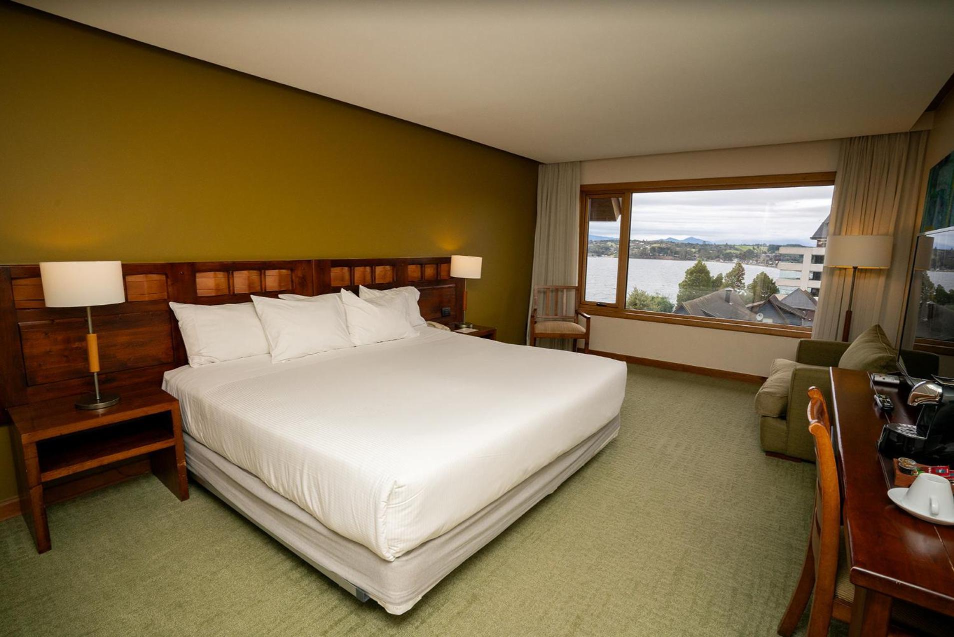 Wyndham Pettra Hotel 5*